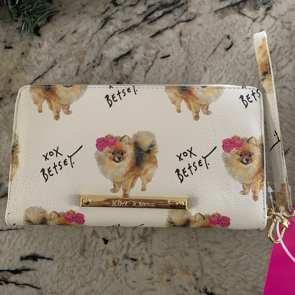NWT Betsey Johnson Pomeranian Wristlet/Wallet